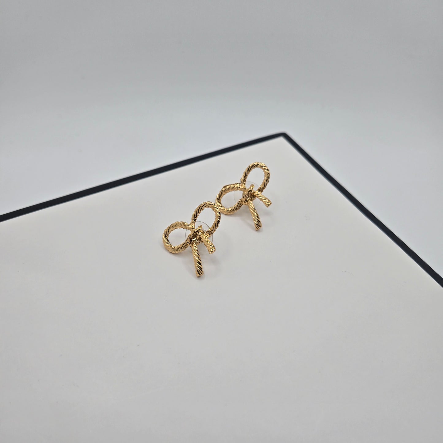 Bold Bow Studs