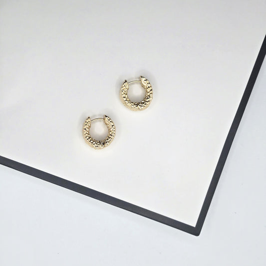 Lila Hoop Earrings